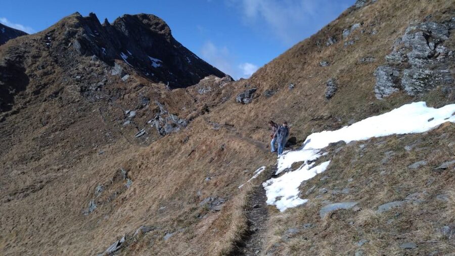 SB05 - Carpathian Heights: Hiking to Bâlea Cascada & Lake - Who should book this hike?