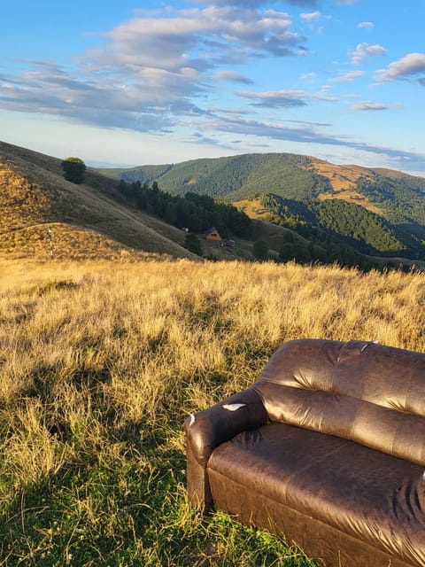 Sibiu: Cindrel Mountains Hike with Traditional Brunch - What to pack for a safer, better day