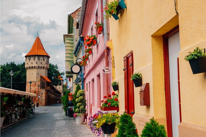 Sibiu Old Town Exploration Game and Self-Guided Tour - Starting at Continental Forum and reaching the cathedral