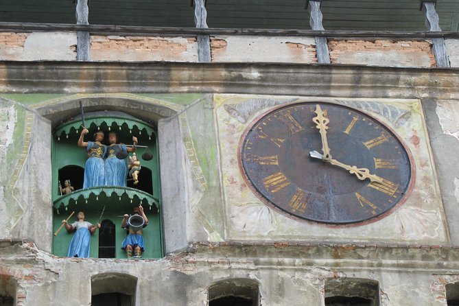 Sighisoara and Biertan: UNESCO in Transylvania - Biertan’s fortified church and village setting