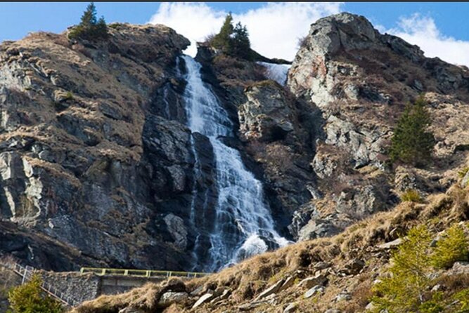 Small-group max 7 - Top Gear Road - Transfăgărăşan Highway - Why the Transfăgărășan Highway is worth a full day