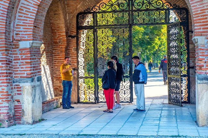 Small Group Tour to Mogosoaia Palace and Snagov Monastery - The 45-minute drive to Mogosoaia