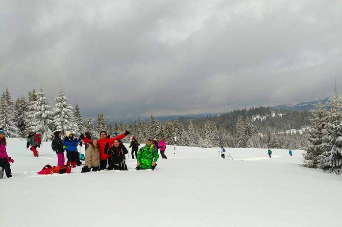 Snowshoeing Fun Tour from Cluj Napoca - Hot drinks in a cold setting