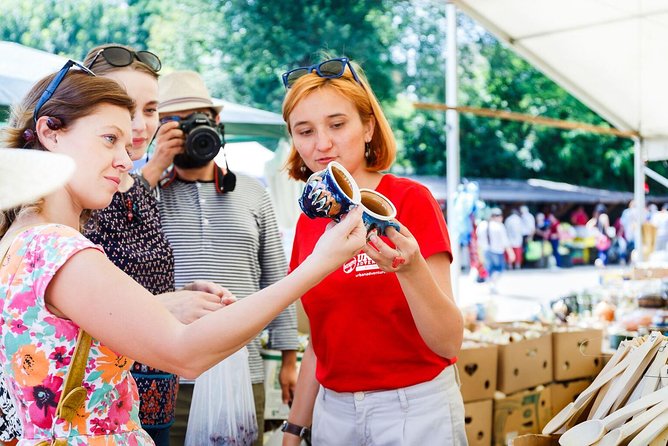 Taste Bucharest: A Food Lover's Tour of Markets & Neighbourhoods - The tram to Calea Moșilor and Communist-era Bucharest