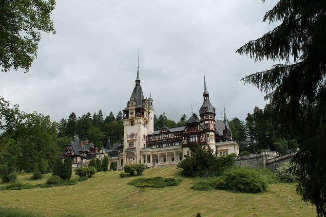 The Castles from the Carpathian Mountains! The Fixers Private Tour - Choosing Bran Castle or Prejmer Fortress