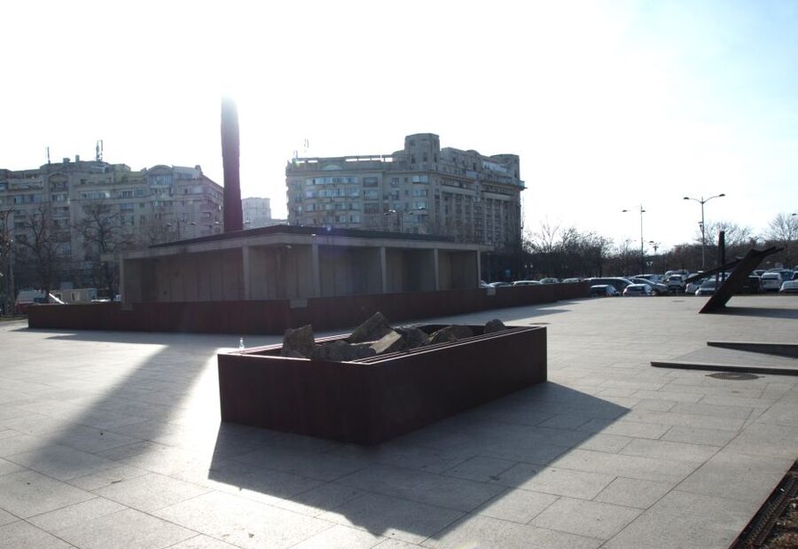 The Jewish heritage of Bucharest - half day walking tour - Theater, school, and public Jewish life