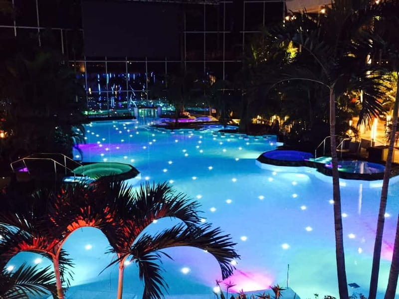 Therme:Spa Day at the biggest oasis of Relaxation《Bucharest》 - What happens at The Grand Hotel