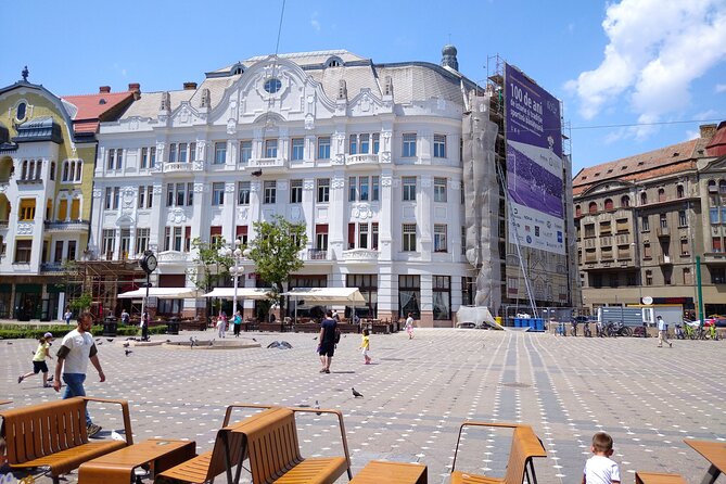 Timisoara Downtown Dream Tour - What the guide adds to the walk