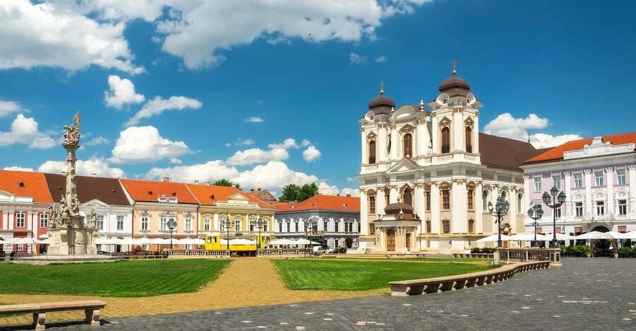 Timișoara Highlights - Walking Tour - A short walk through 700 years of change