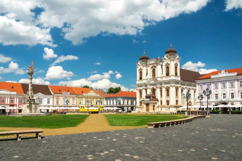 Timișoara Highlights - Walking Tour - Saint George Square and the value of small facts