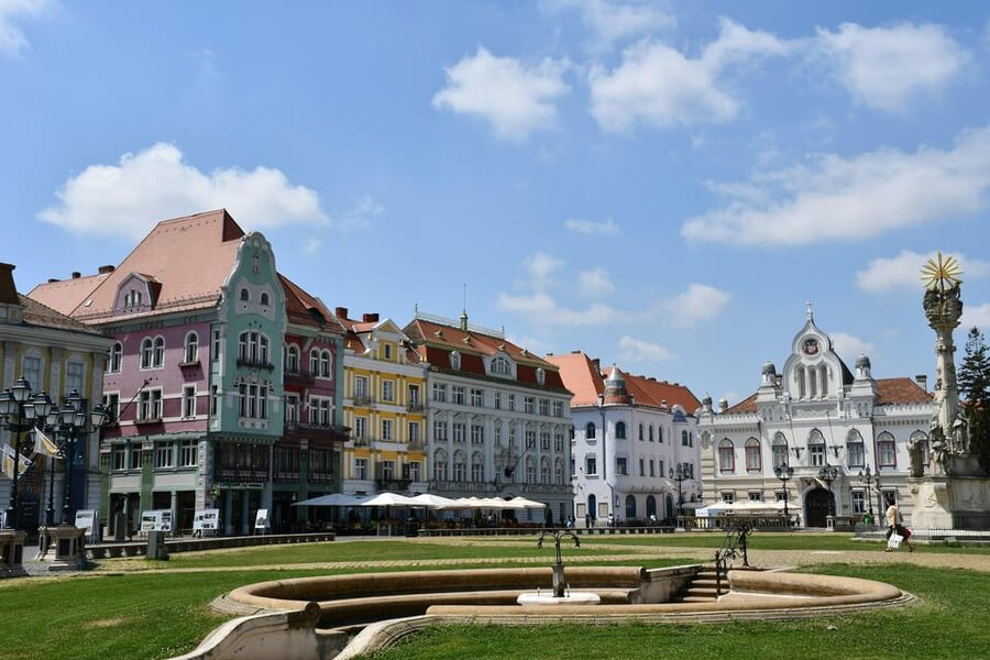Timisoara: Private Walking Tour with a Local Guide - Architecture That Rewards Looking Up