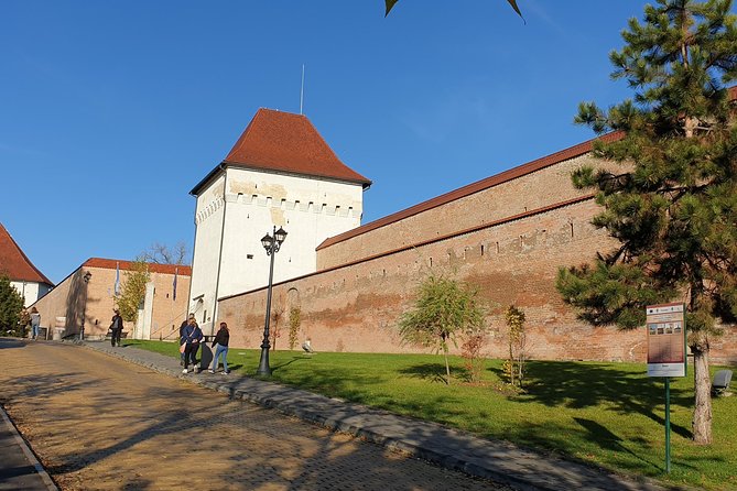Tirgu Mures Airport Private Transfer - The 15 to 25 minute ride into Targu Mures
