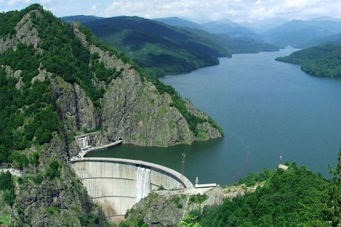 Transfagarasan Road & Balea Lake - Private Tour from Bucharest - Poienari Fortress and the real Dracula story