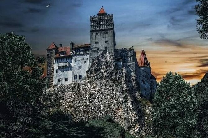 Transfer Bucharest -Brasov with Targoviste and Bran Castle visits - Key points at a glance