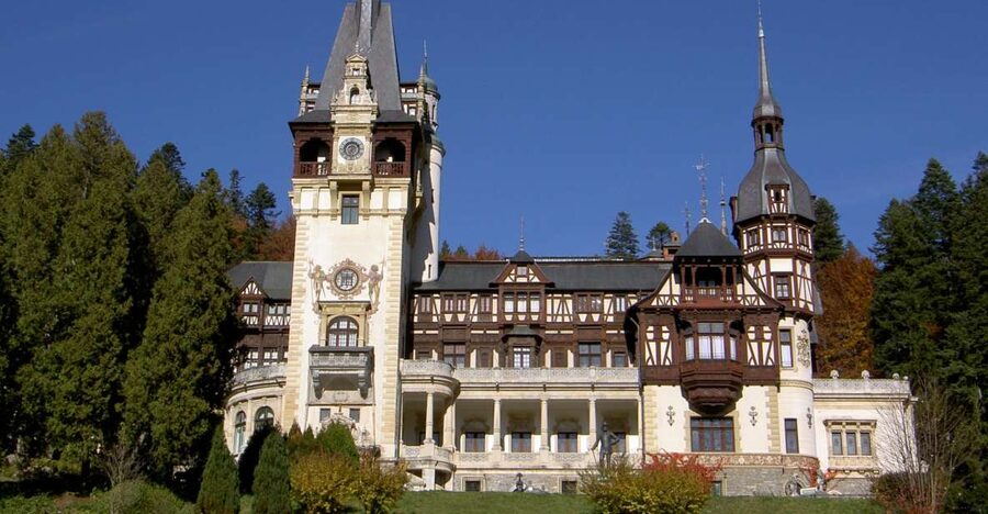 Transylvania: Cultural Full-Day Trip by Minivan - Timing, weather, and practical limits