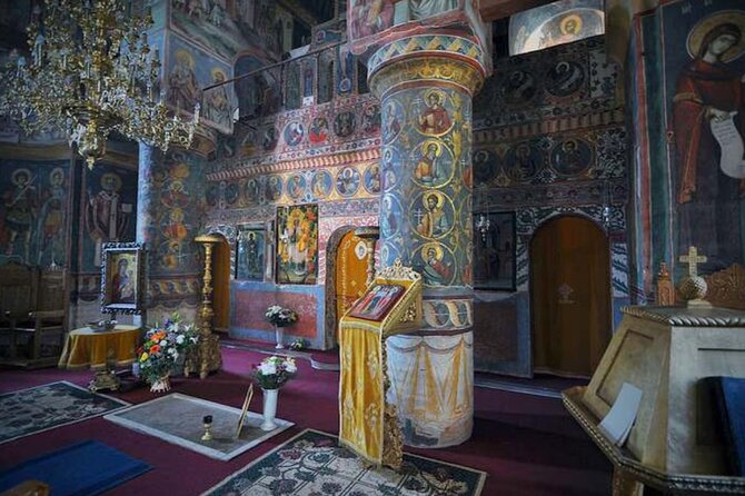 Vlad the Impaler Royal Court from Târgoviște, Peleș Castle and Dracula grave - Why this day trip works from Bucharest