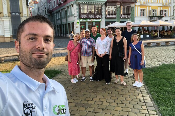 Weekly Guided Tour in English - Tuesday, Thursday, Saturday - Back to Liberty Square and its central statue
